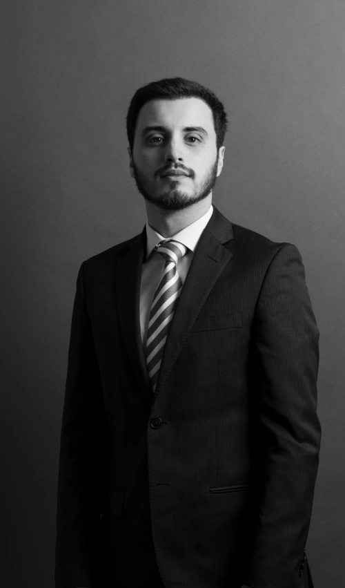 Tiago Esteves Mata -  Investimentos