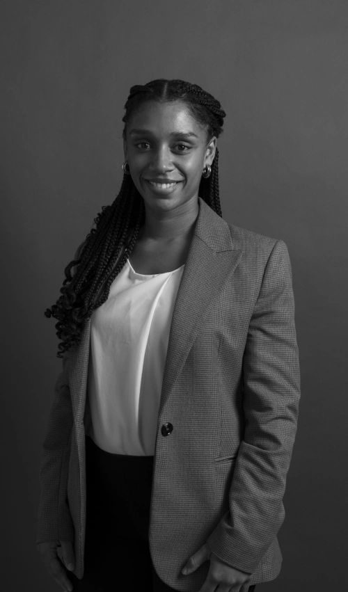 Liliana Santos Oliveira - Financeiro